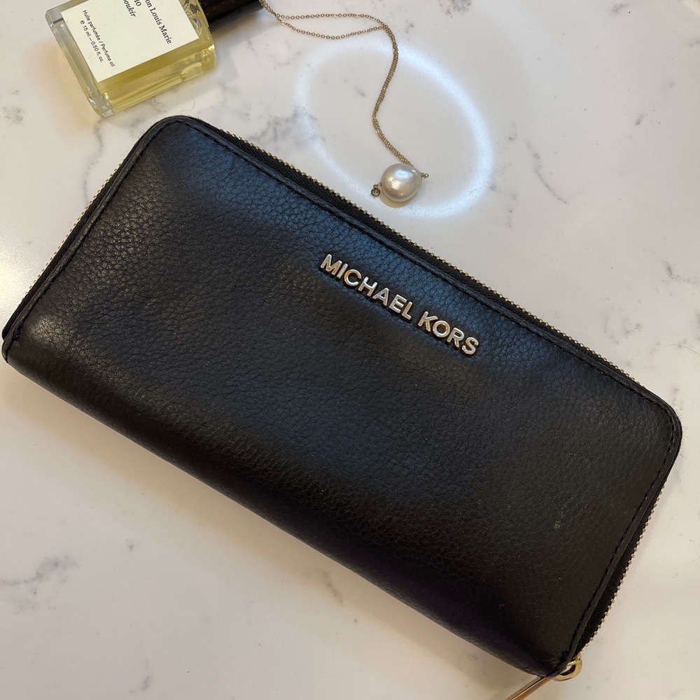 Michael Kors Leather Wallet